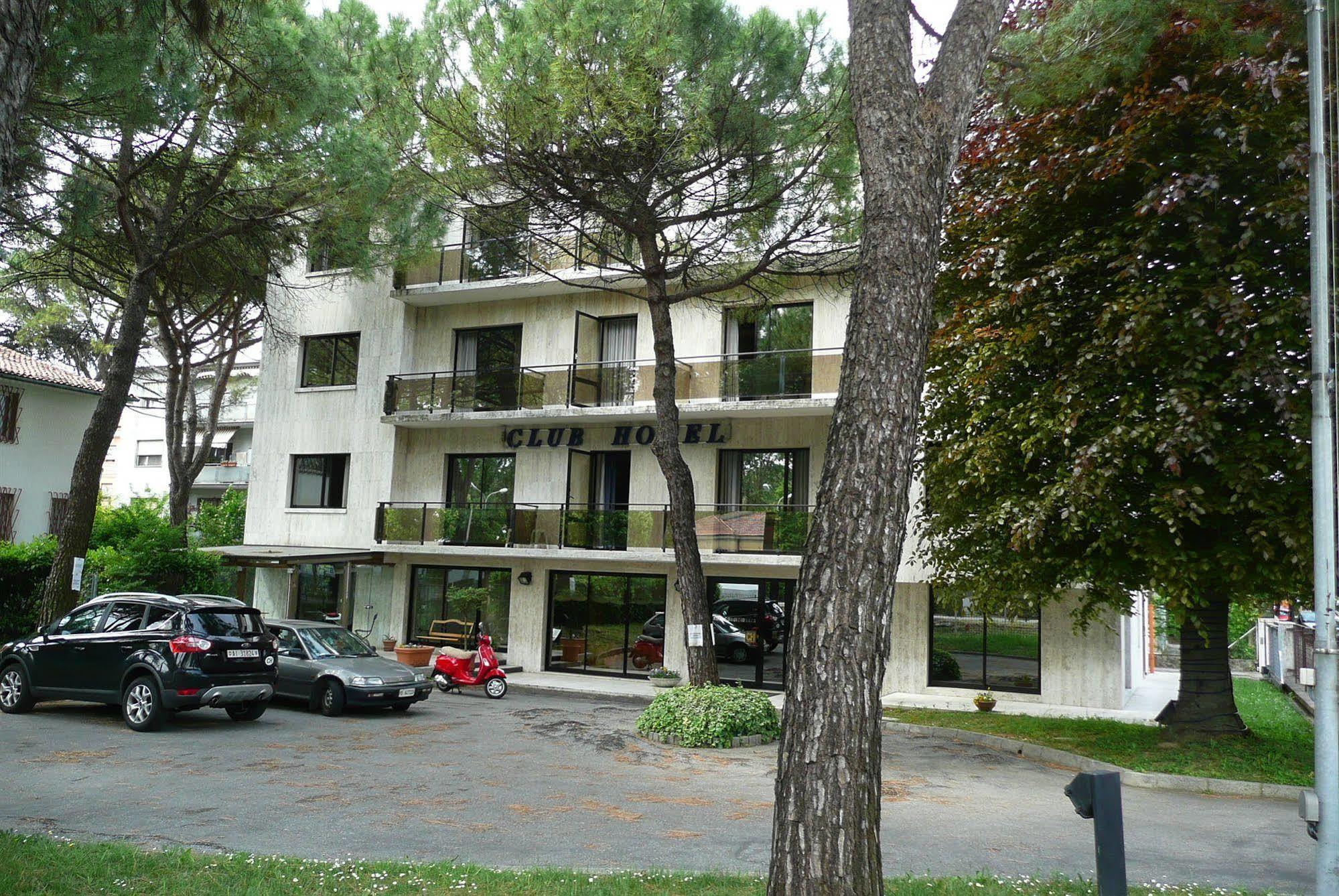 Club Hotel Mestre Esterno foto