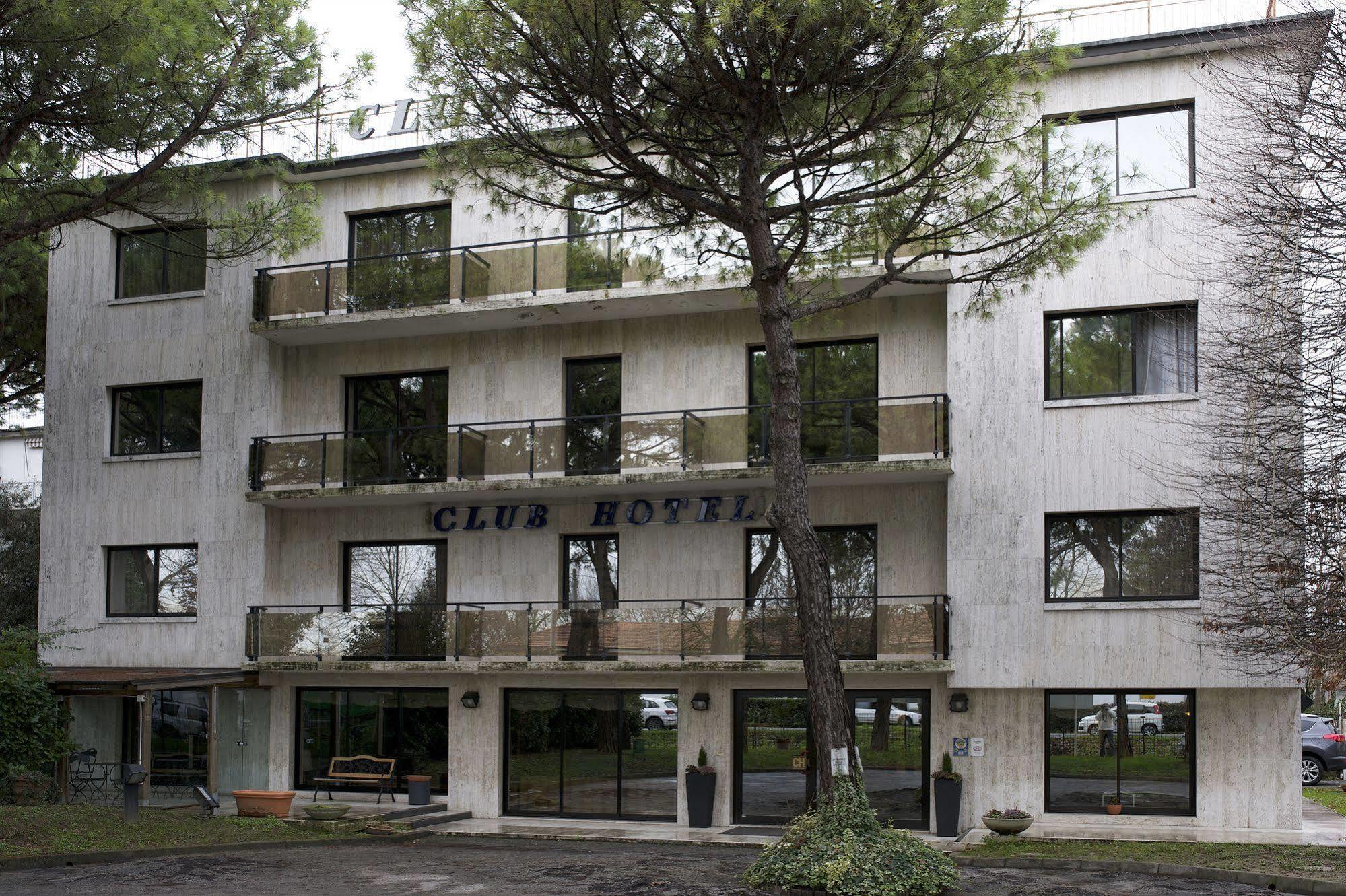 Club Hotel Mestre Esterno foto